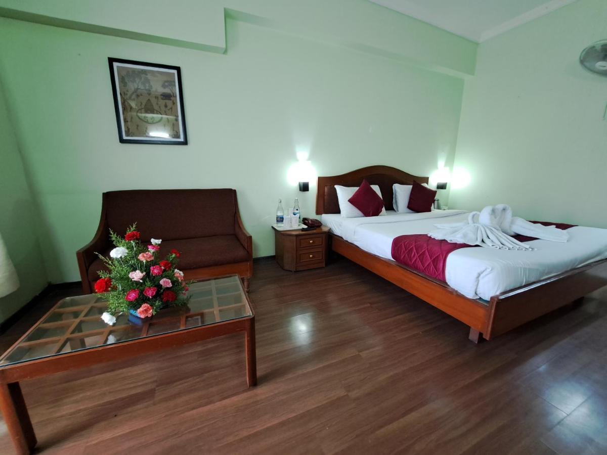 Hotel Preethi Classic Towers Ooty Exteriér fotografie