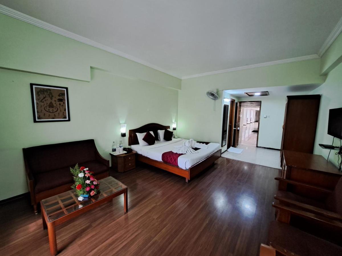 Hotel Preethi Classic Towers Ooty Exteriér fotografie